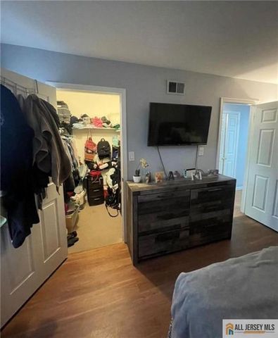 103 Woodbridge Common 103, Iselin, NJ 08830
