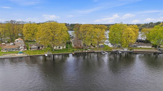 5550 Cozy Point Drive, Newaygo, MI 49337