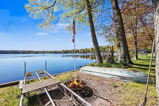 5550 Cozy Point Drive, Newaygo, MI 49337