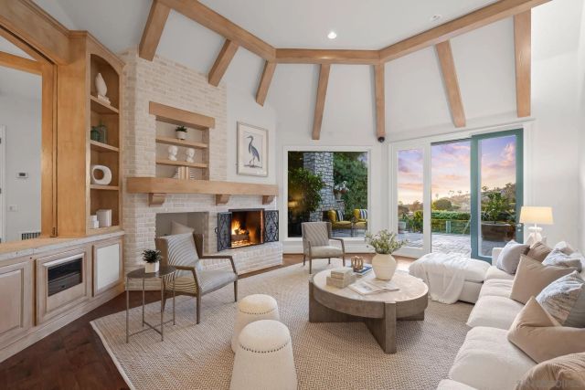 6388 La Jolla Scenic Dr South, La Jolla, CA 92037
