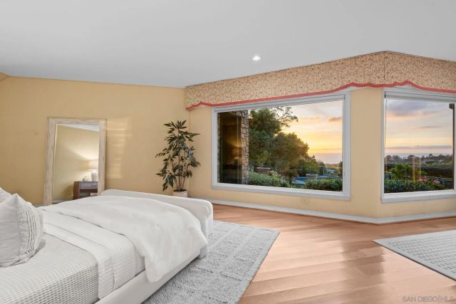 6388 La Jolla Scenic Dr South, La Jolla, CA 92037