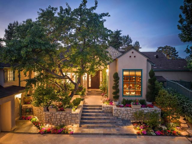 6388 La Jolla Scenic Dr South, La Jolla, CA 92037