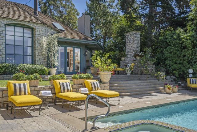 6388 La Jolla Scenic Dr South, La Jolla, CA 92037