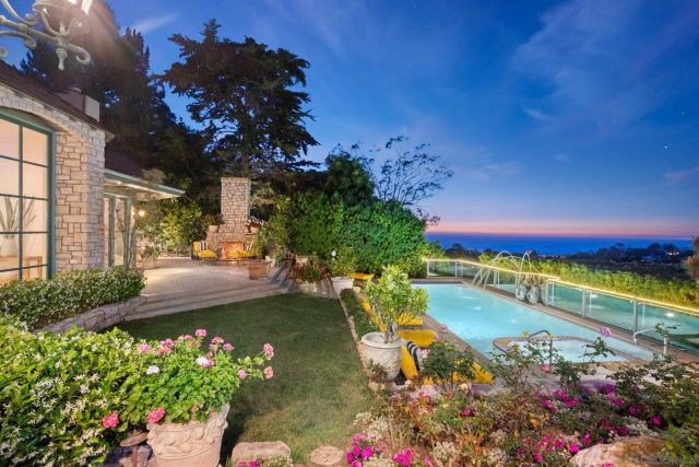6388 La Jolla Scenic Dr South, La Jolla, CA 92037