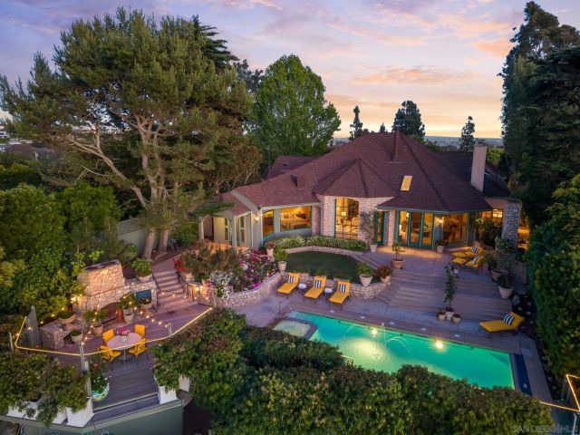6388 La Jolla Scenic Dr South, La Jolla, CA 92037