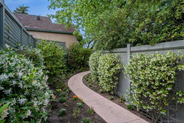 6388 La Jolla Scenic Dr South, La Jolla, CA 92037