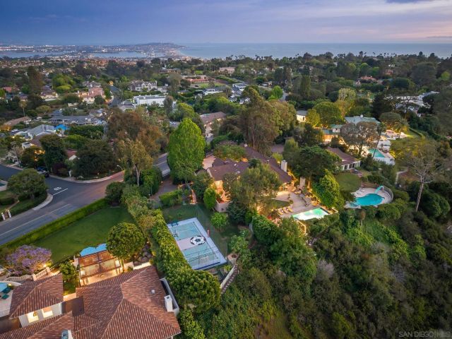 6388 La Jolla Scenic Dr South, La Jolla, CA 92037