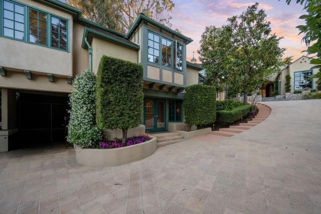 6388 La Jolla Scenic Dr South, La Jolla, CA 92037