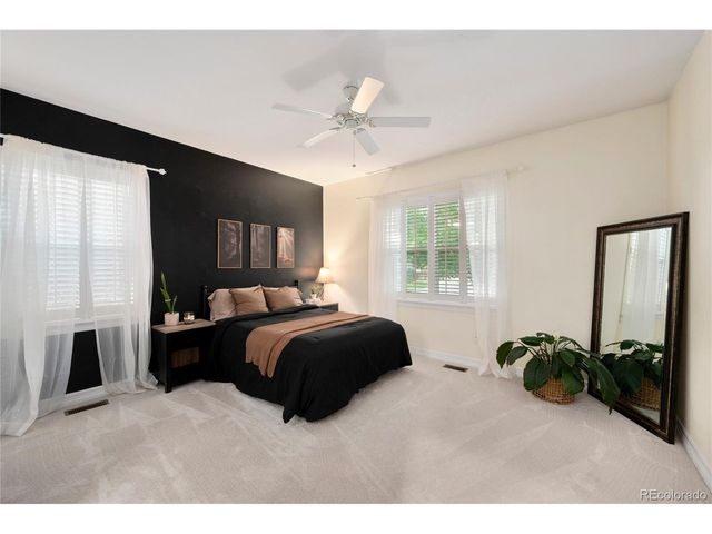 2866 Eagle Cir, Erie, CO 80516