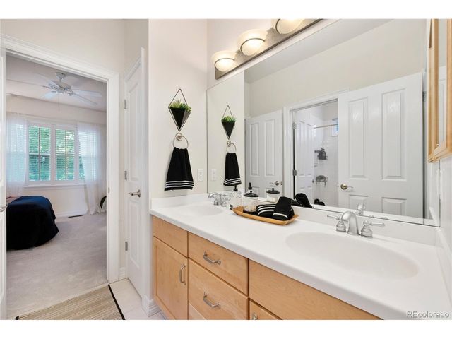 2866 Eagle Cir, Erie, CO 80516