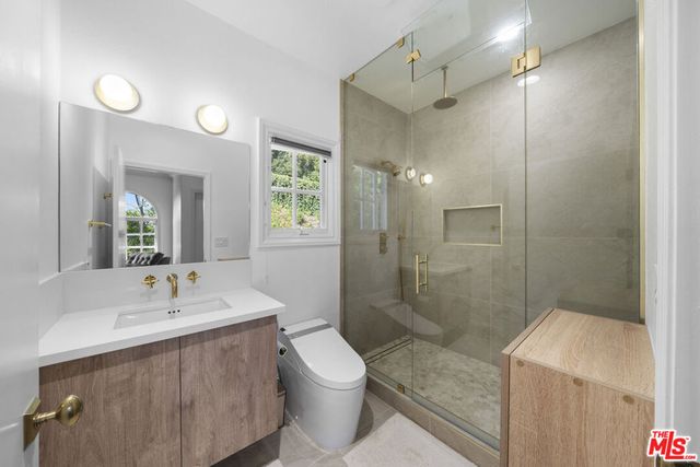 12917 Galewood Street, Studio City, CA 91604