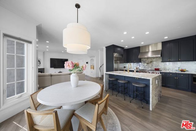 12917 Galewood Street, Studio City, CA 91604