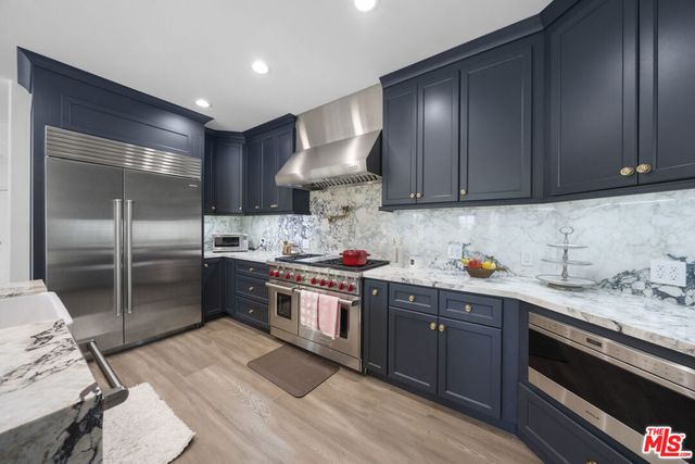 12917 Galewood Street, Studio City, CA 91604