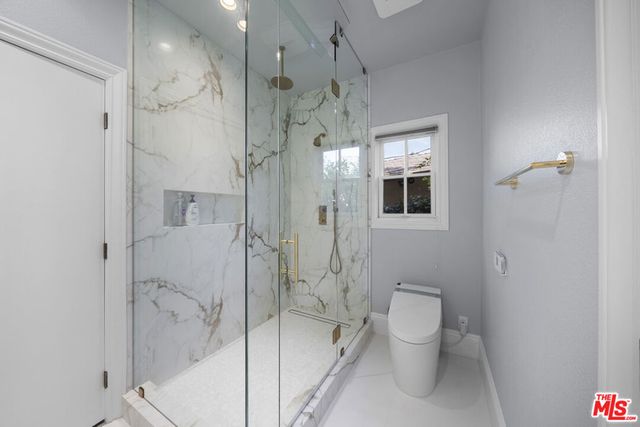 12917 Galewood Street, Studio City, CA 91604