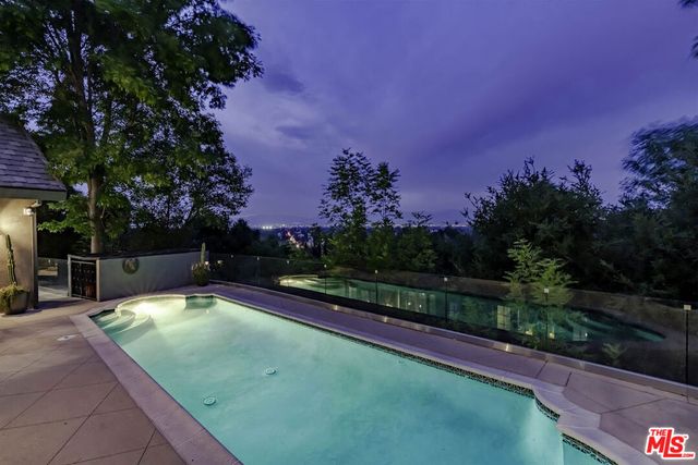 12917 Galewood Street, Studio City, CA 91604