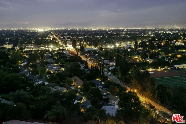 12917 Galewood Street, Studio City, CA 91604