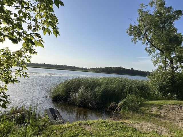 N2483 Crispus Attucks DRIVE, Burlington, WI 53105