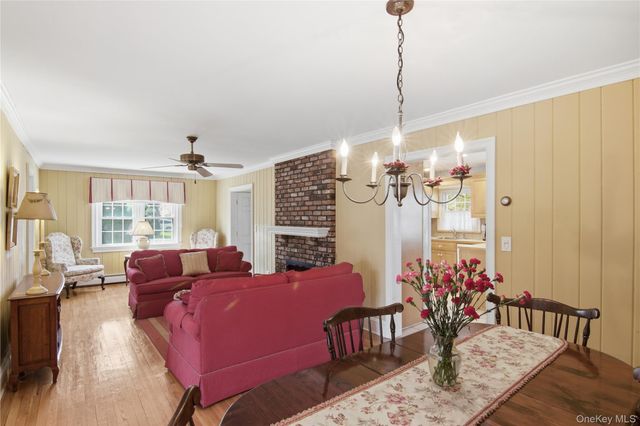 44 Magnolia Street, Westbury, NY 11590