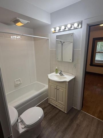 1522 S 17th STREET, Sheboygan, WI 53081