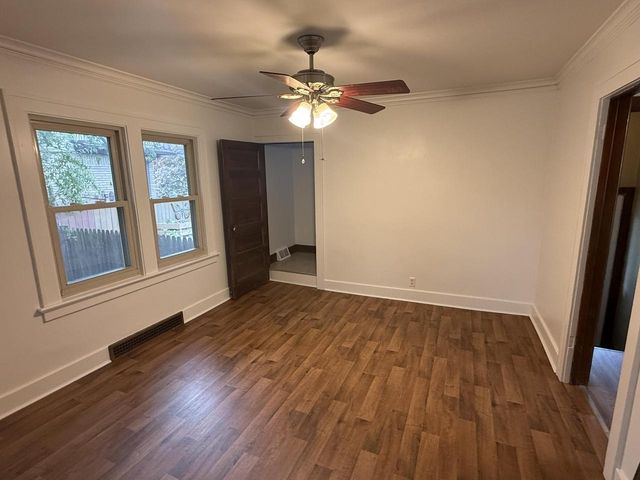 1522 S 17th STREET, Sheboygan, WI 53081