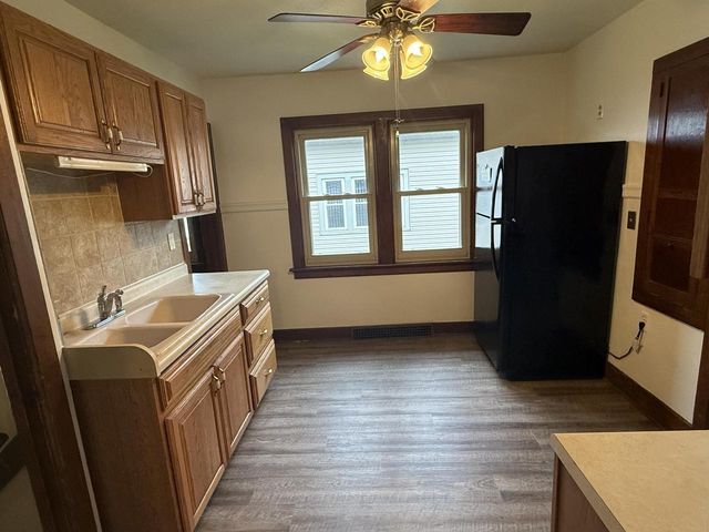 1522 S 17th STREET, Sheboygan, WI 53081