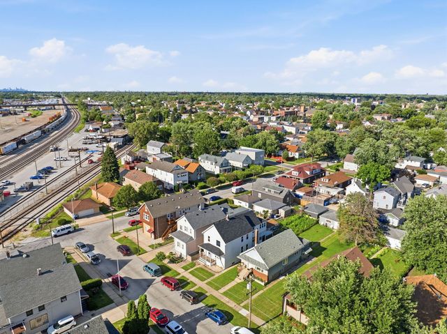 13009 Chicago Street, Blue Island, IL 60406