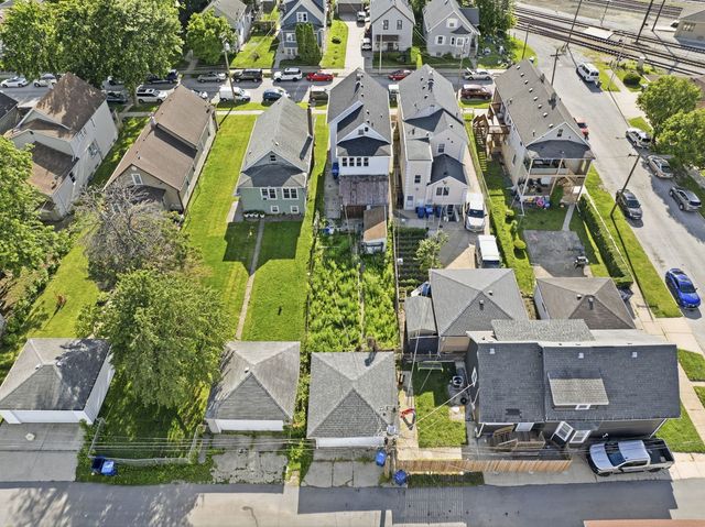 13009 Chicago Street, Blue Island, IL 60406