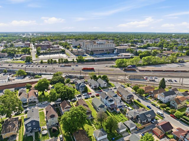13009 Chicago Street, Blue Island, IL 60406
