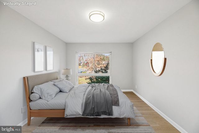 8202 CANNING TER, Greenbelt, MD 20770