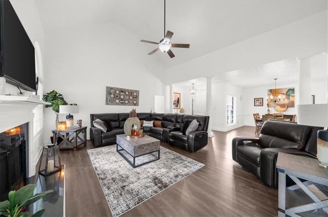 1330 Crimson Lane, Mcdonough, GA 30252