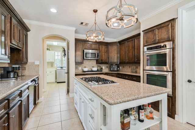 26231 Crown Ranch Boulevard, Montgomery, TX 77316