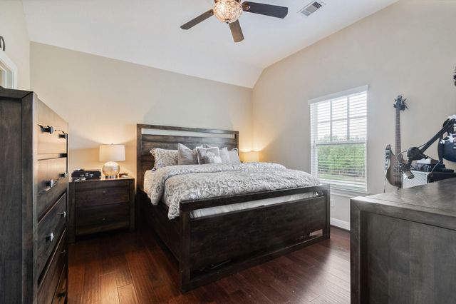 26231 Crown Ranch Boulevard, Montgomery, TX 77316