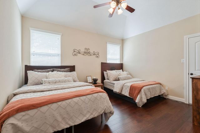 26231 Crown Ranch Boulevard, Montgomery, TX 77316