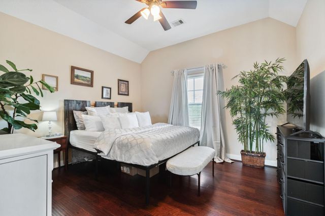 26231 Crown Ranch Boulevard, Montgomery, TX 77316