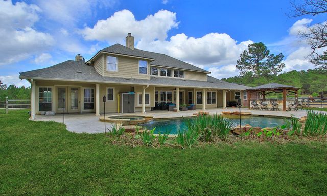 26231 Crown Ranch Boulevard, Montgomery, TX 77316