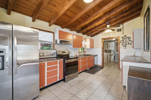 1112 N FLORIDA AVENUE, Tarpon Springs, FL 34689