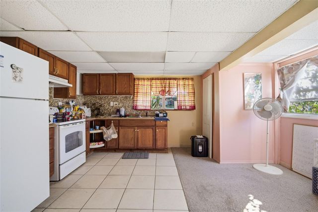 1112 N FLORIDA AVENUE, Tarpon Springs, FL 34689