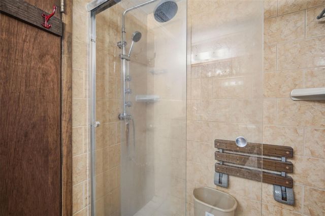 1112 N FLORIDA AVENUE, Tarpon Springs, FL 34689