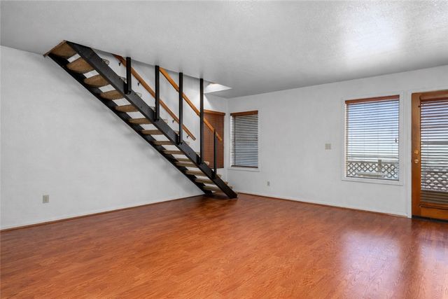 531 Bayshore Dr, Ingleside, TX 78362