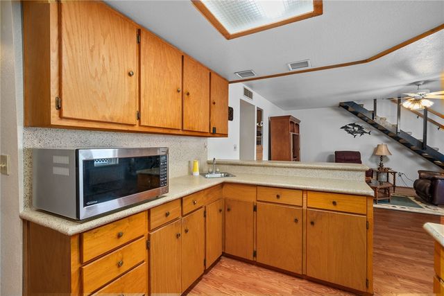 531 Bayshore Dr, Ingleside, TX 78362