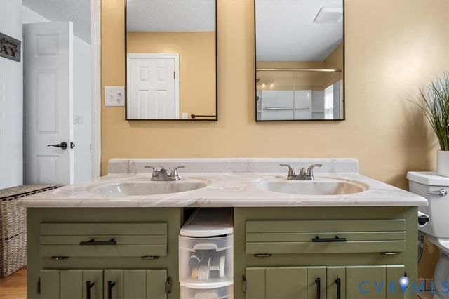 11323 Uhrich Ln, North Prince George, VA 23860