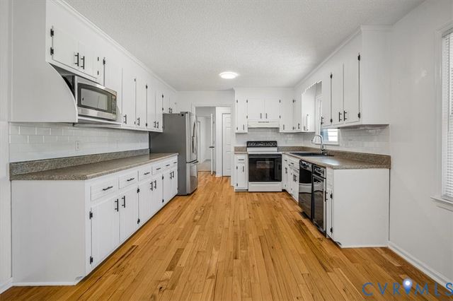 11323 Uhrich Ln, North Prince George, VA 23860