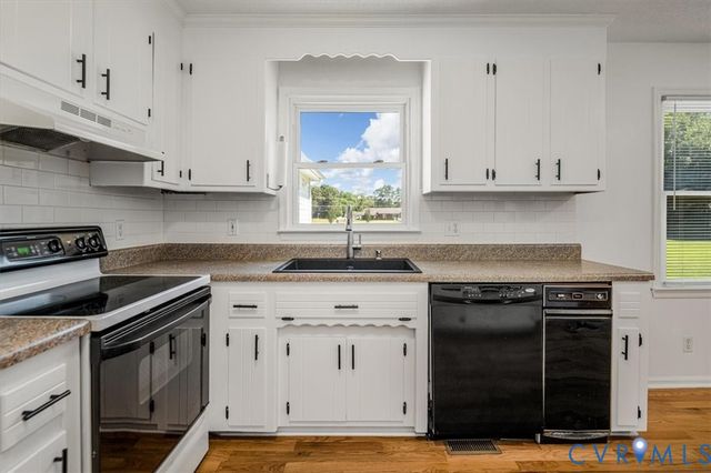 11323 Uhrich Ln, North Prince George, VA 23860