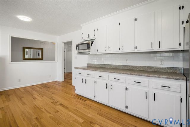 11323 Uhrich Ln, North Prince George, VA 23860