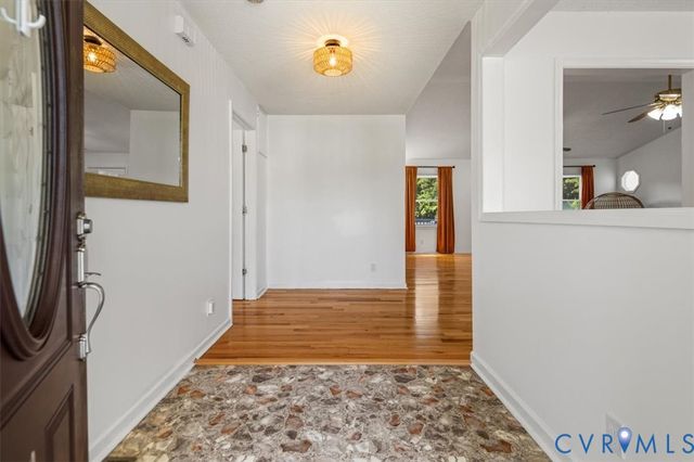 11323 Uhrich Ln, North Prince George, VA 23860