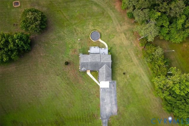 11323 Uhrich Ln, North Prince George, VA 23860