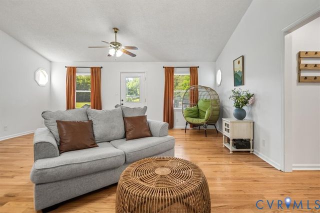 11323 Uhrich Ln, North Prince George, VA 23860