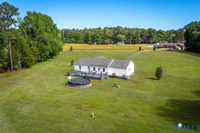 11323 Uhrich Ln, North Prince George, VA 23860