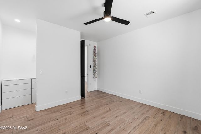 109 E Loch Lomond Place, Oro Valley, AZ 85737