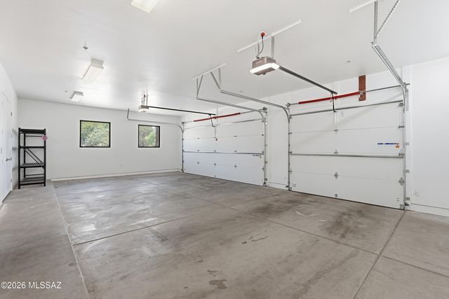 109 E Loch Lomond Place, Oro Valley, AZ 85737